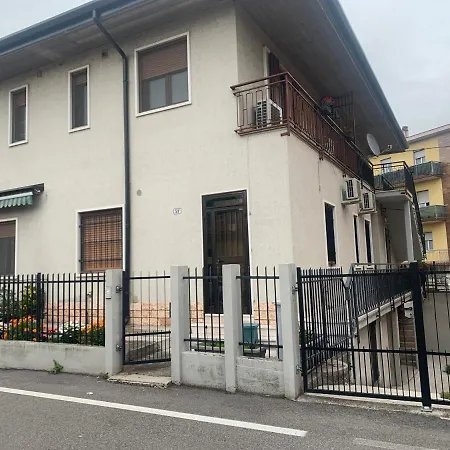 Apartament Affitti Brevi / G.b Rossi Friendly *
