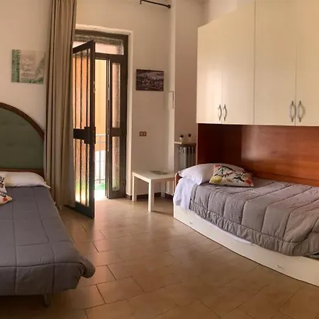 Affitti Brevi / G.b Rossi Friendly *