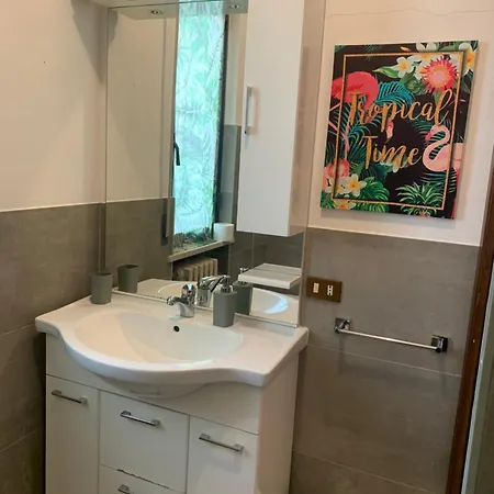 Affitti Brevi / G.b Rossi Friendly Apartament *